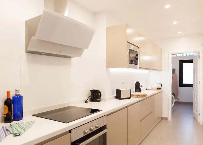 فيلة 3 Bedroom Venus Jupiter And Neptune With Private Heated Pool *