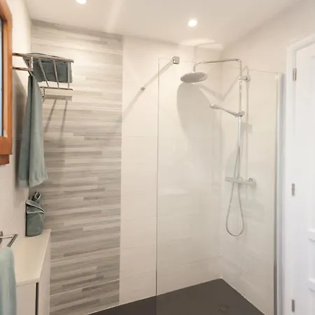 3 Bedroom Venus Jupiter And Neptune With Private Heated Pool