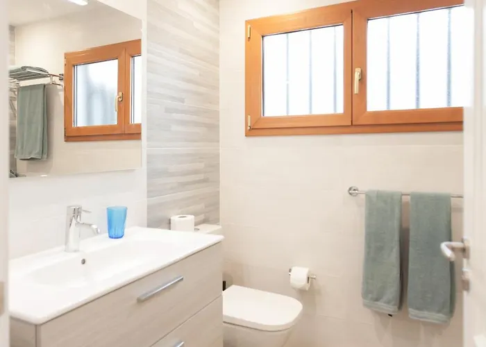 Villa 3 Bedroom Venus Jupiter And Neptune With Private Heated Pool Puerto del Carmen (Lanzarote)