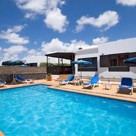 ヴィラ 3 Bedroom Venus Jupiter And Neptune With Private Heated Pool *
